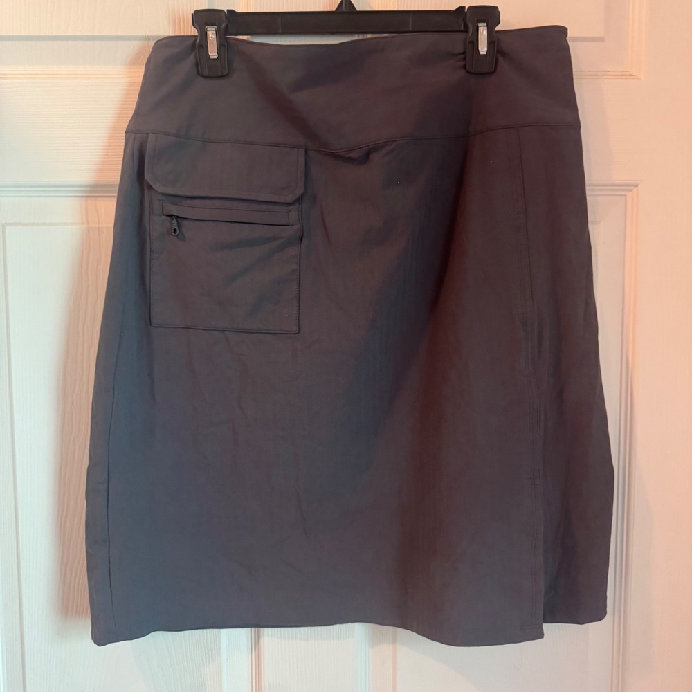 REI Skort Women 14 Gray Hiking Active Cargo Utility Stretch Wrap Front Skirt